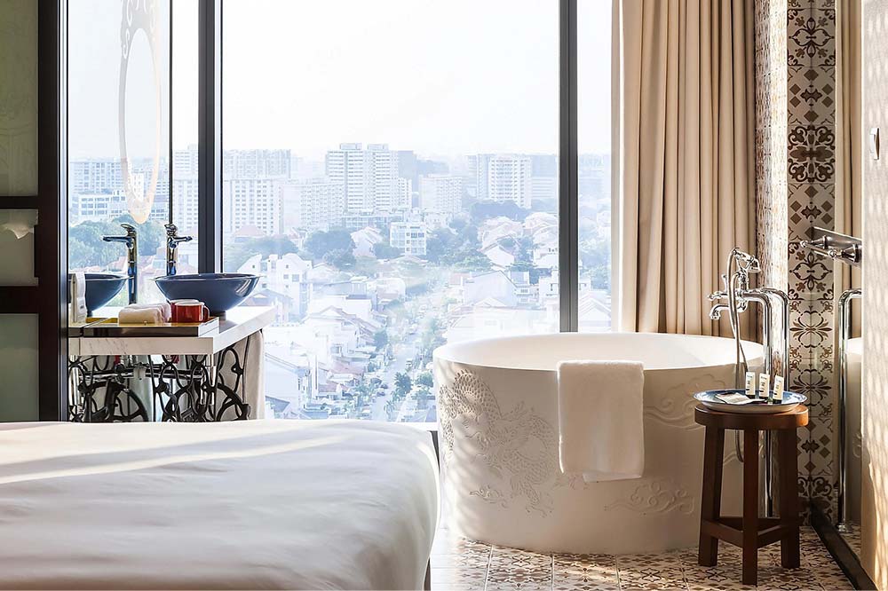 singapore-hotel-bathtubs-indigo