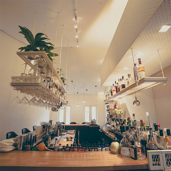romantic bars singapore bar-stories