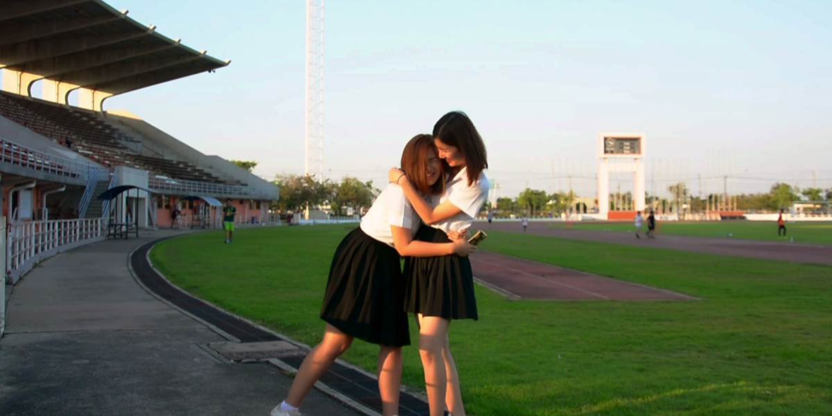 How Trying To Be Popular In School Taught Me About ‘Fun Friends’ And True Friends