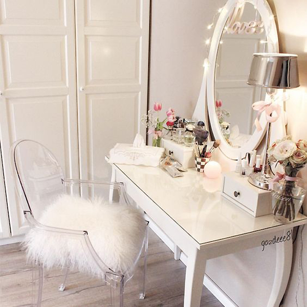 16 Insanely Gorgeous Makeup Dressing Tables And Where To Buy In