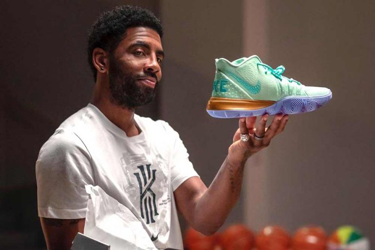 spongebob wearing nike