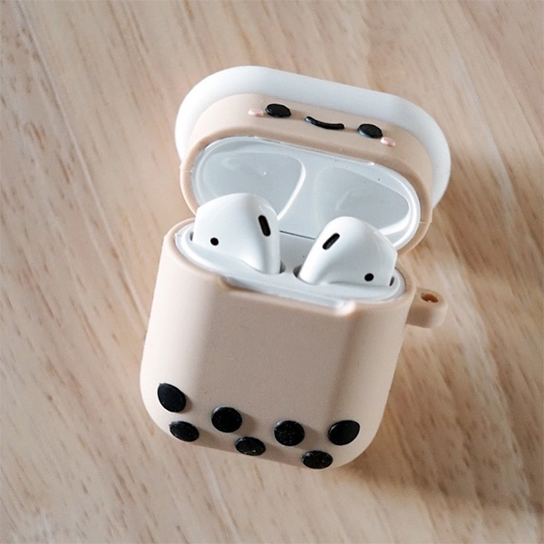 bubble-tea-airpod-case-interior