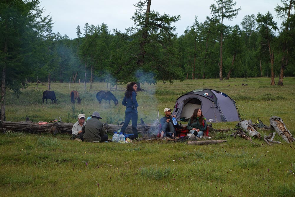 solo-backpacking-mongolia-khuvsgul-camping