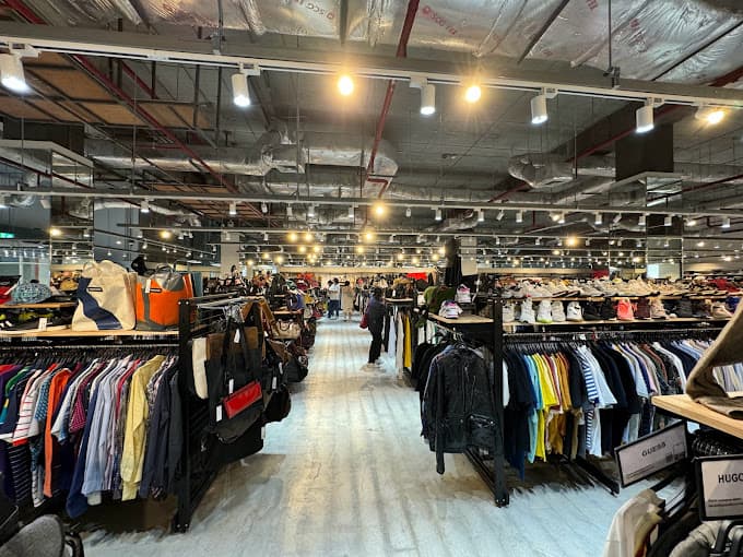 BKK thrift - 2nd street