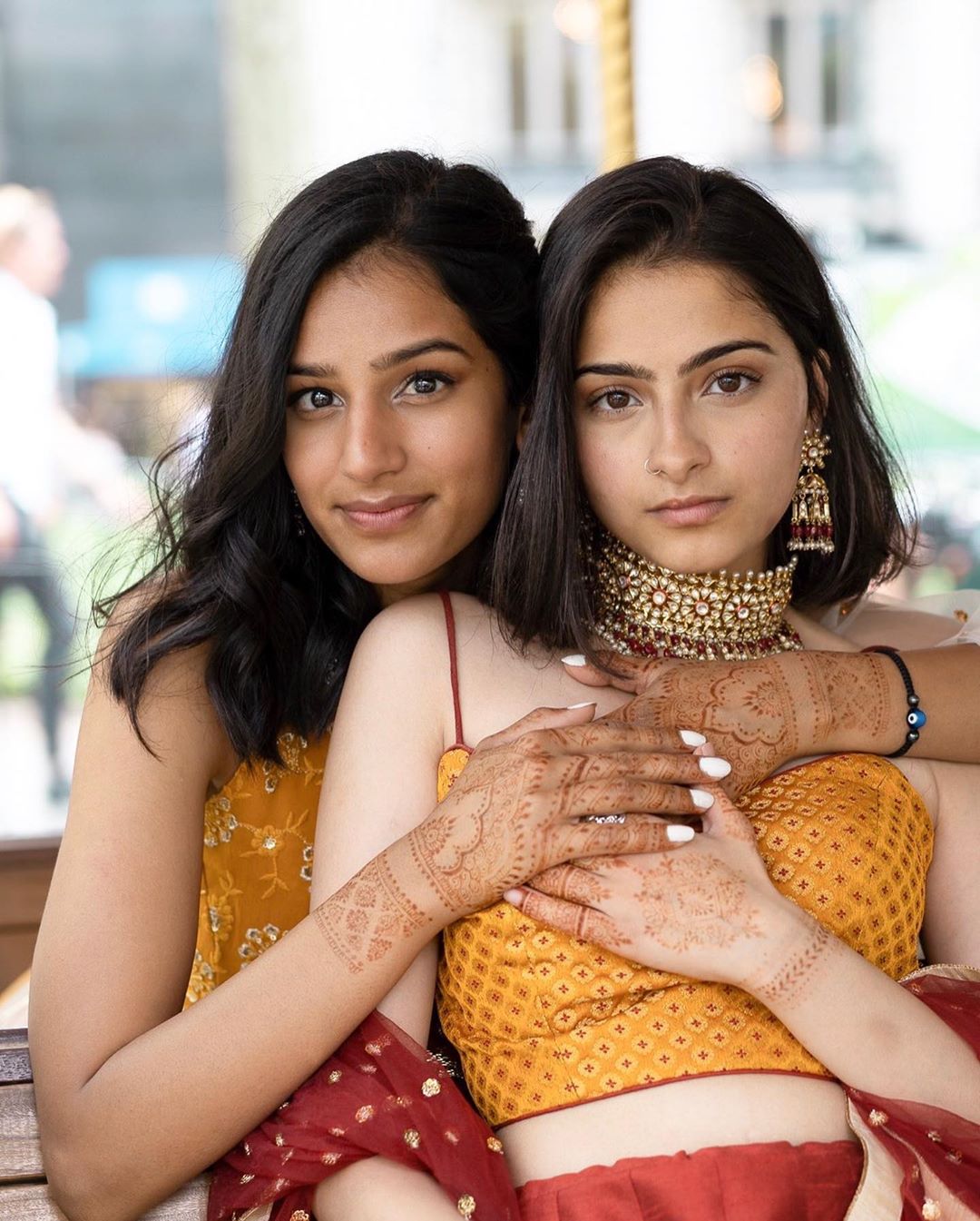 This Hindu Muslim Lesbian Couples Anniversary Photoshoot Proves Love Transcends All Zulasg 