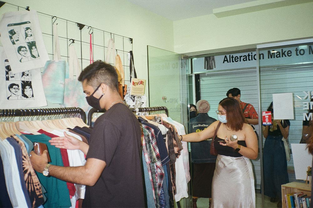 10 Vintage Shops In Singapore To Score Old-school Apparel From $1