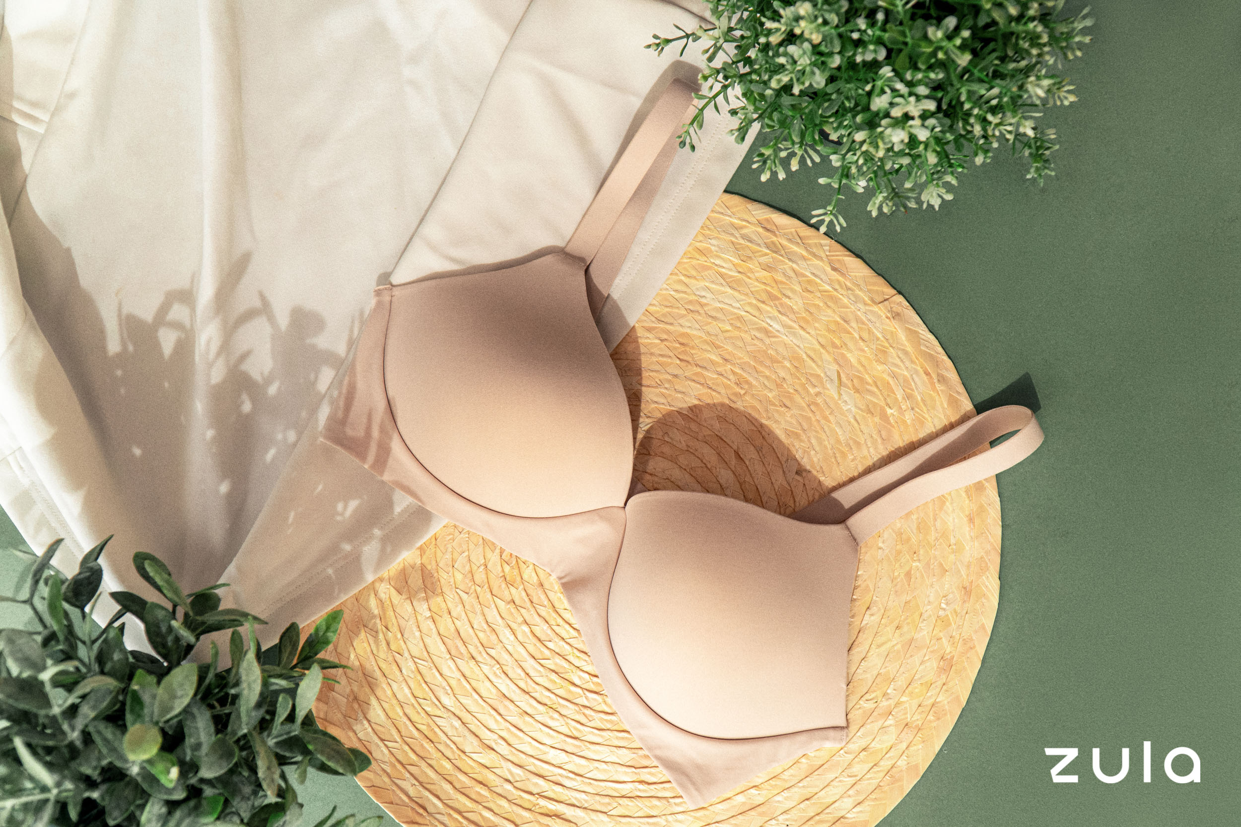 Here's why we swear by UNIQLO's line of wireless bras - Her World Singapore