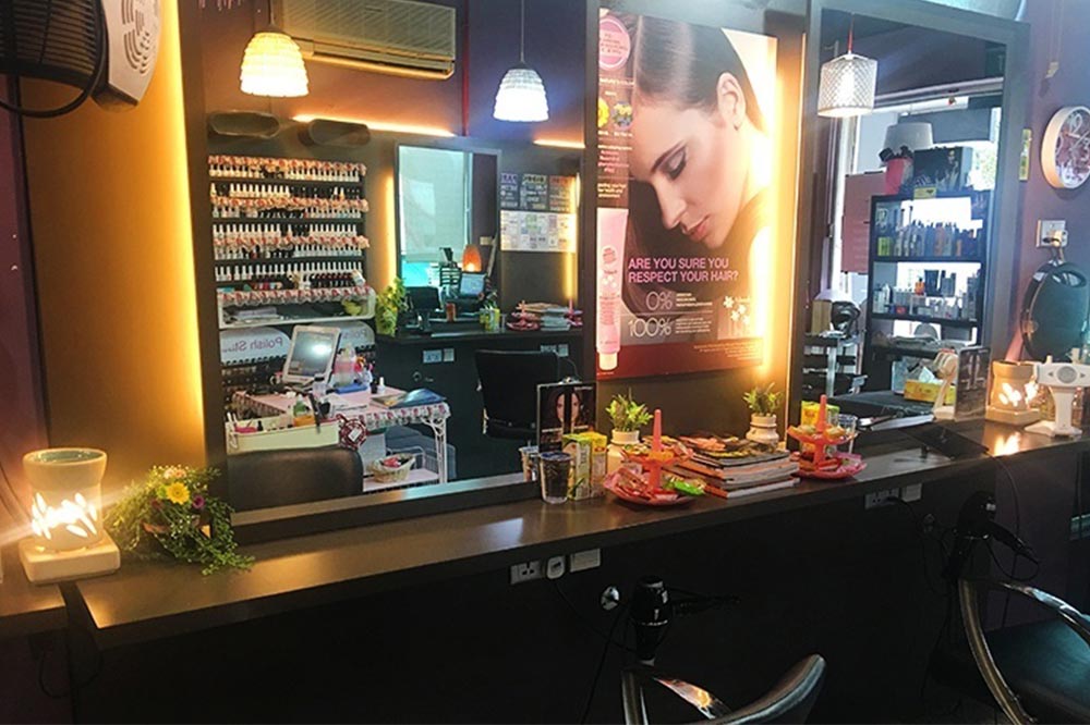 hair-salons-singapore-castle-v-interior-new