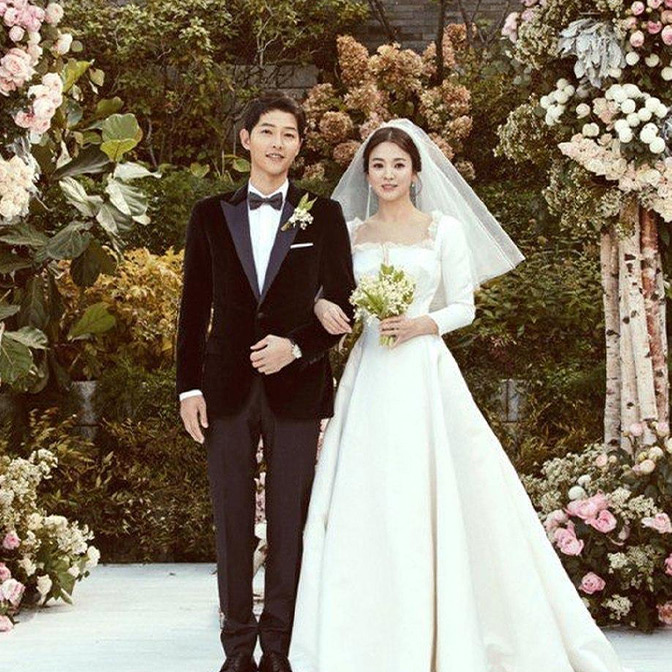 21 Song Joong Ki Facts Including His College Life, Divorce & Upcoming