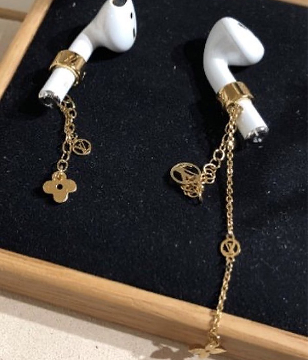 Louis Vuitton's AirPods Earrings Might Be The Ultimate Weird Flex