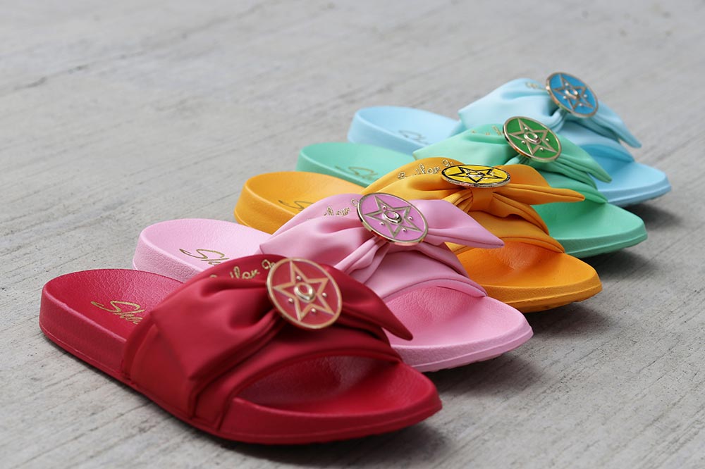 skechers-sailor-moon-collection-slides