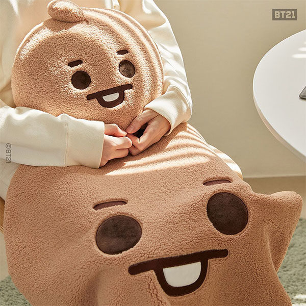 bt21 blanket and cushion shooky