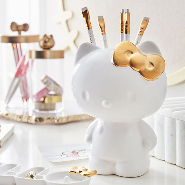 This Minimalist Hello Kitty Home Decor Collection Will Help You Keep 