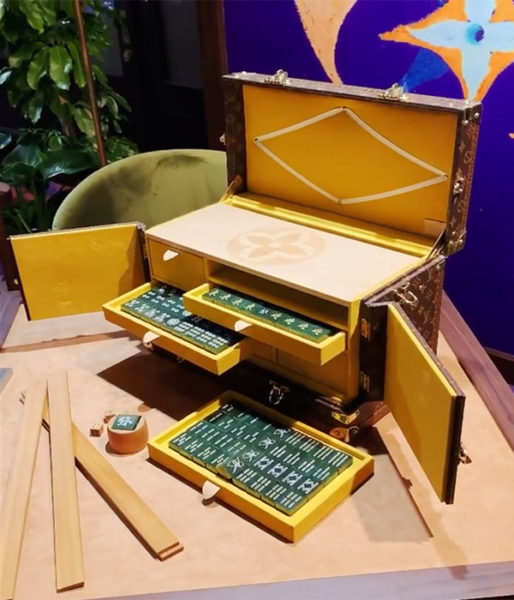 louis-vuitton-mahjong-set