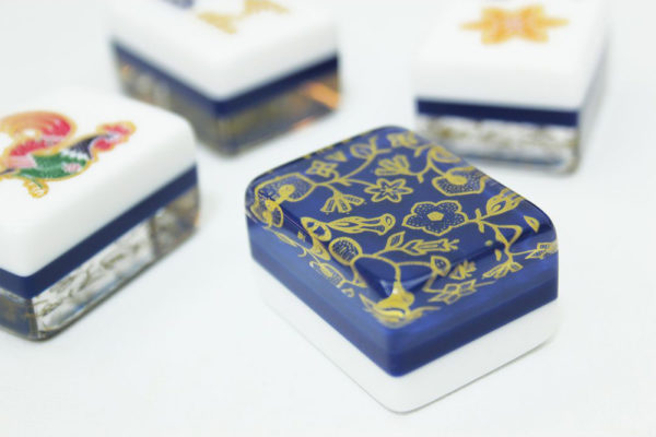 singapore airlines batik mahjong tile