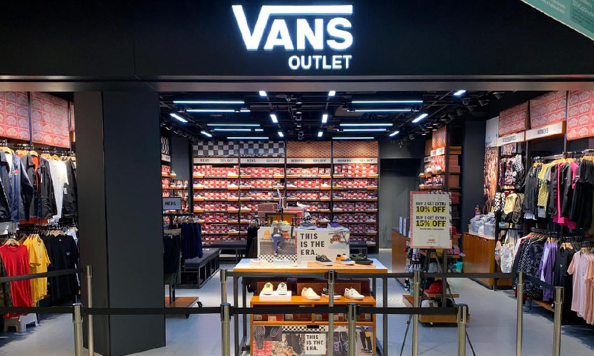 Vans' New Outlet Store At IMM Has Up To 
