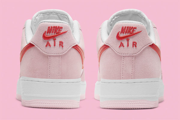 nike valentines day shoes 2019