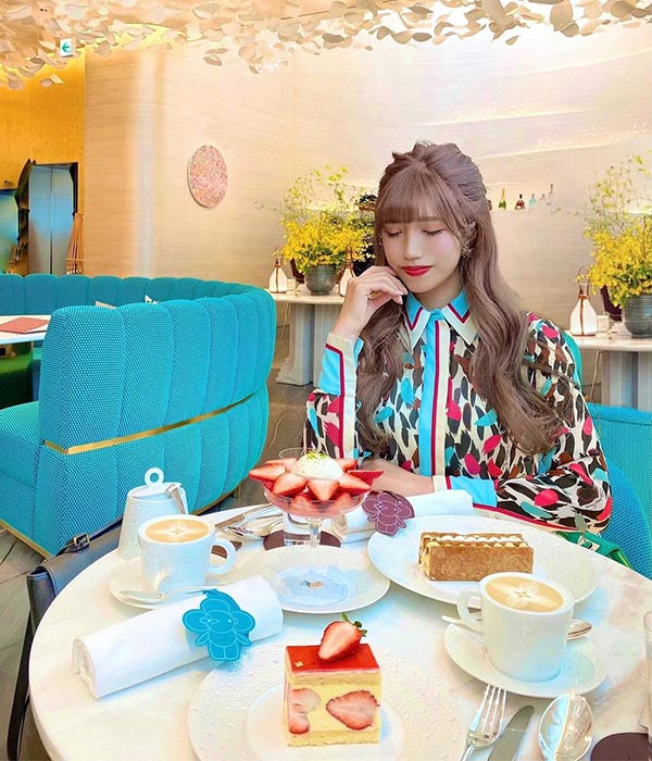 How much I spent at the Louis Vuitton cafe in Tokyo 😱💸💗✨, Japan,  travel, Tokyo, coffeehouse