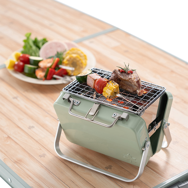 portable charcoal grill