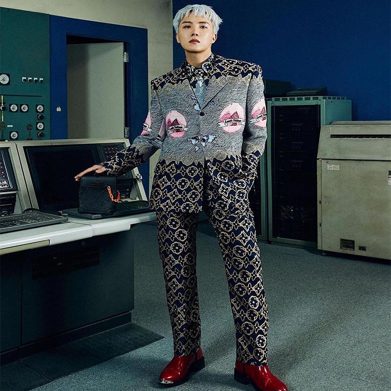 BTS's Jin Proves He Can Make Anything Look Good By Rocking One Of Louis  Vuitton's Most Unusual Designs - Koreaboo