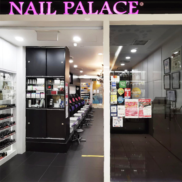 Nail Salons In The East
