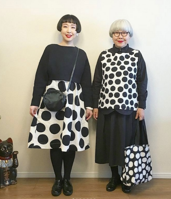 japanese couple outfits- bonpon black and white