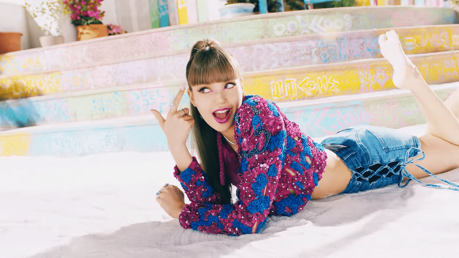 Blackpink Lisa Lalisa MV Has Outfits That We Can't Help But Love