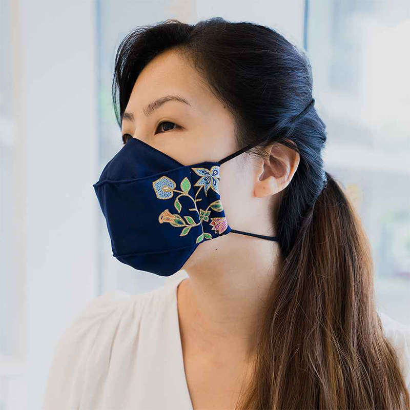 Singapore Airlines face mask