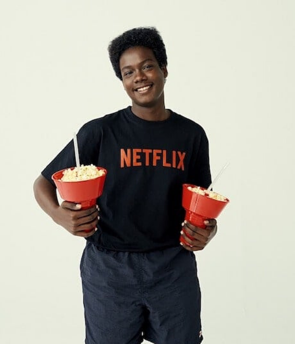 Red deals netflix sweatshirt