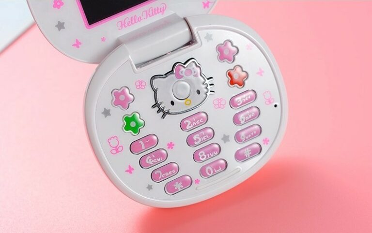 This Retro Hello Kitty Flip Phone Allows You To Make Calls & Snap Photos