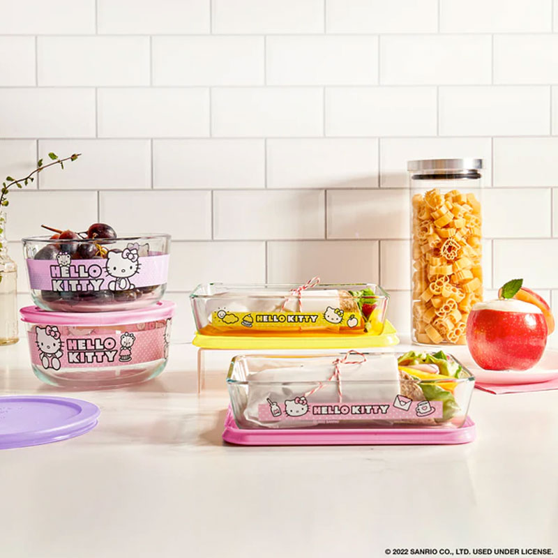 hello kitty pyrex glass containers