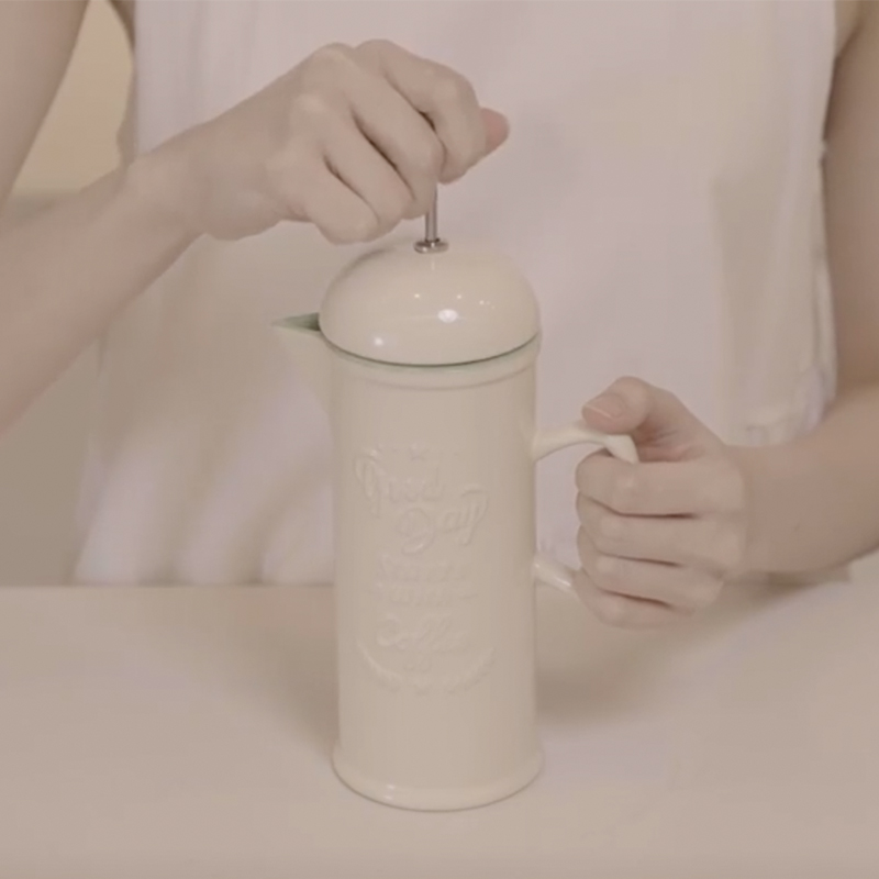 Coffee Bean Has A Minimalistic Ceramic French Press & Mug Set