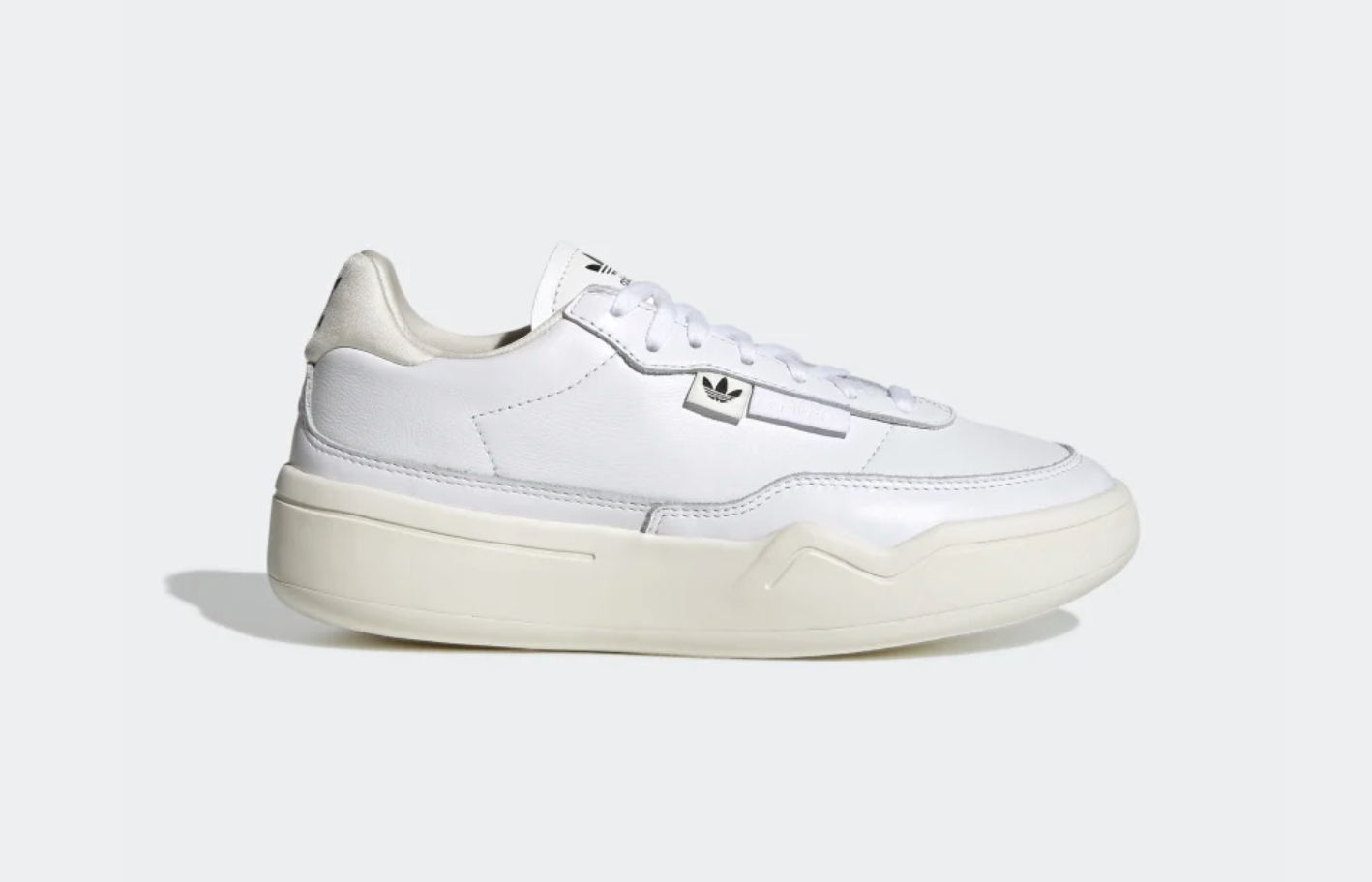 15 White Sneakers That Are Not Nike Air Force 1s To Look Trendy