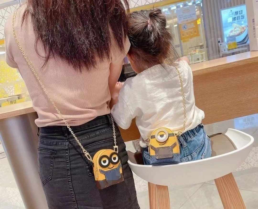 louis vuitton minion bag