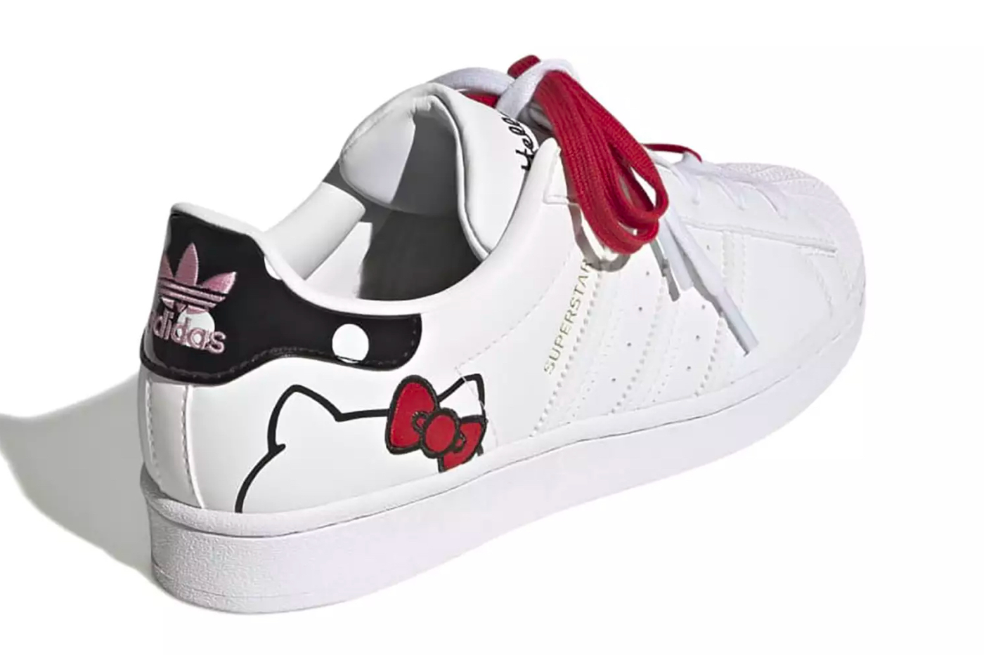 Hello Kitty x Adidas Superstar