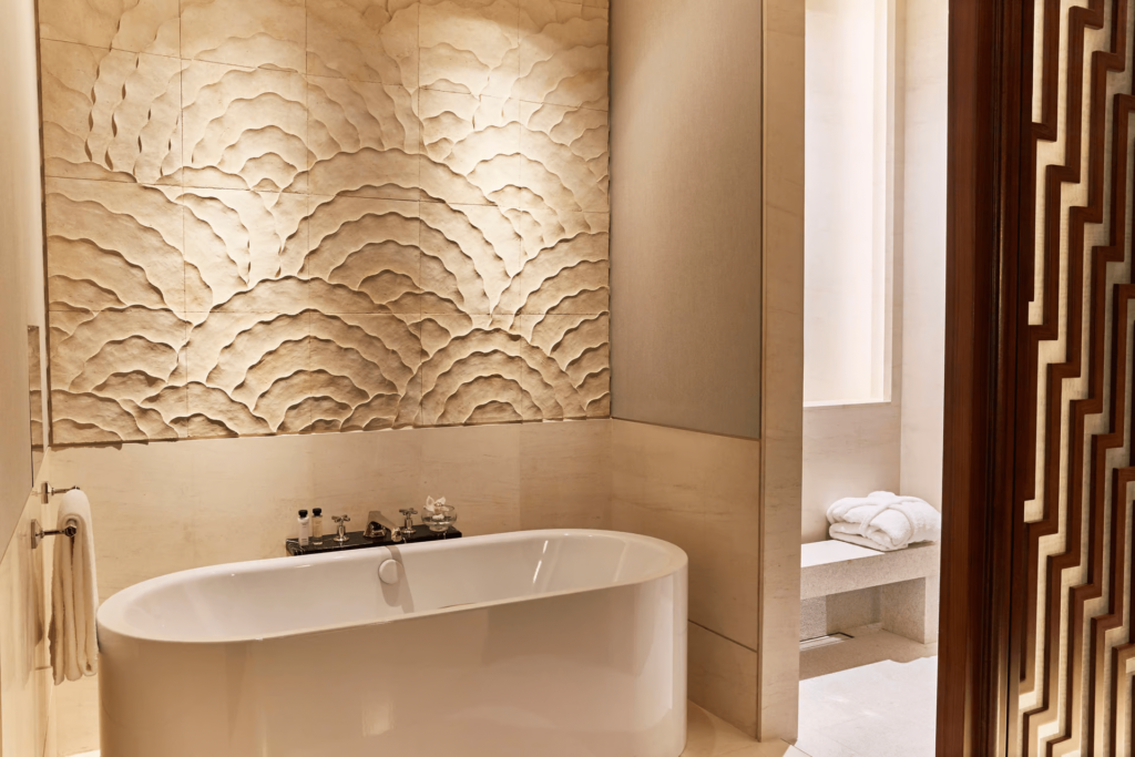 16 Hotel Rooms With Bathtubs In Singapore For Couples