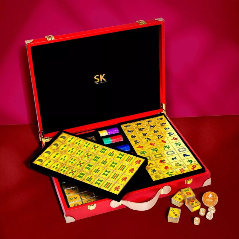 SK Jewellery Has A 999 Pure Gold Mahjong Set With Poker Chips