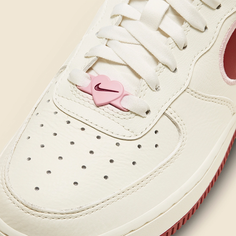 nike valentine's day shoe close up