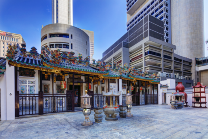 Singaporean Girl Prays To Temple Of Love 3 Times In A Year