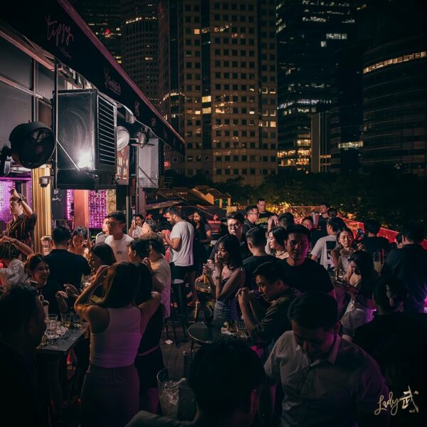 rooftop bars in singapore - lady wu