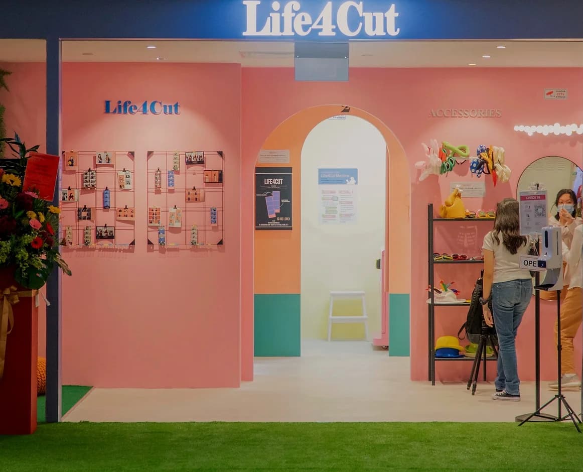 Photo booths - life4cut