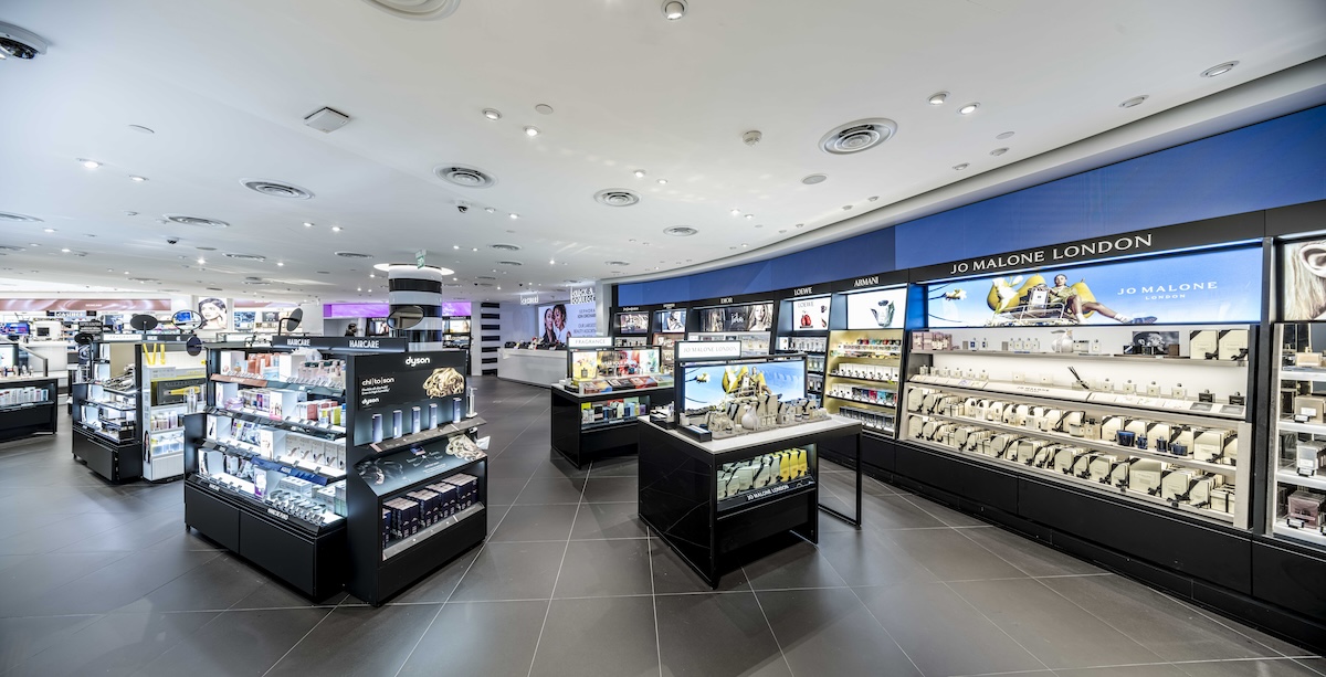 Sephora ION Orchard Store Image 