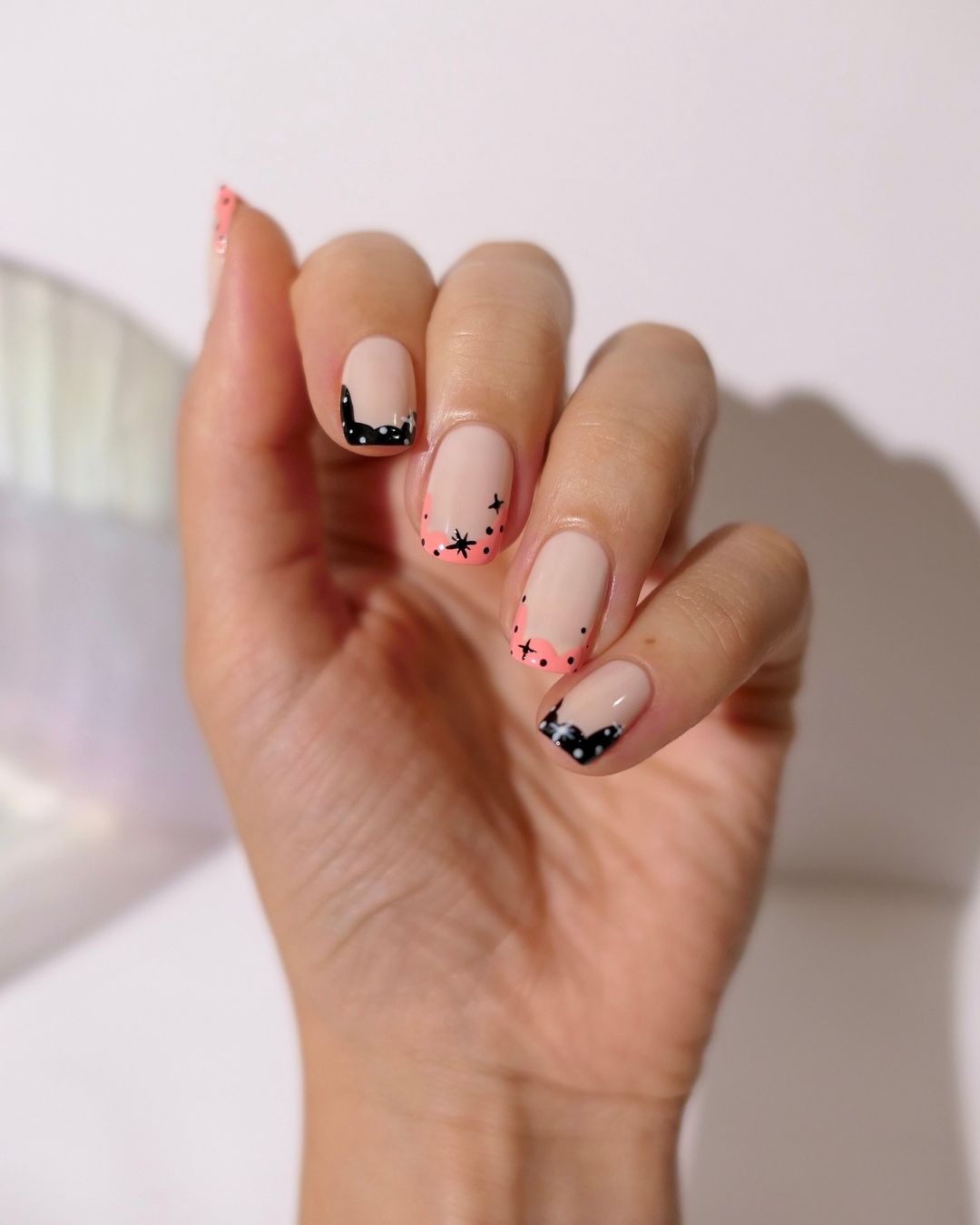 minimalist halloween nail art