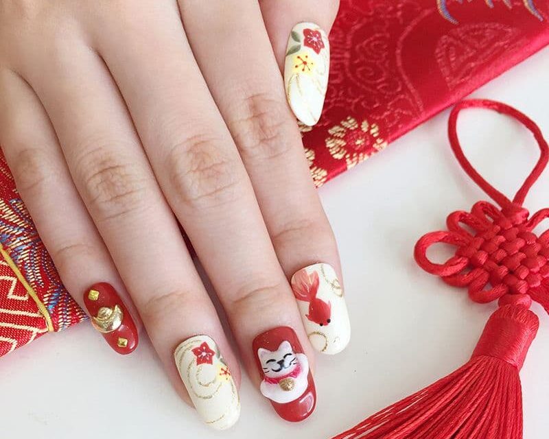 cny nails - fortune cat